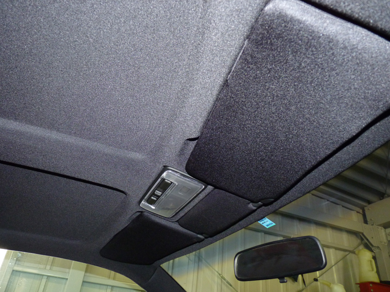 NSX 02R用 黒ファブリック地の内装