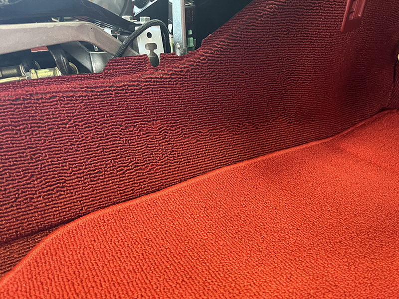 NSX MITA製 02R風フロアマット 02R用カーペットとの色合いの違い