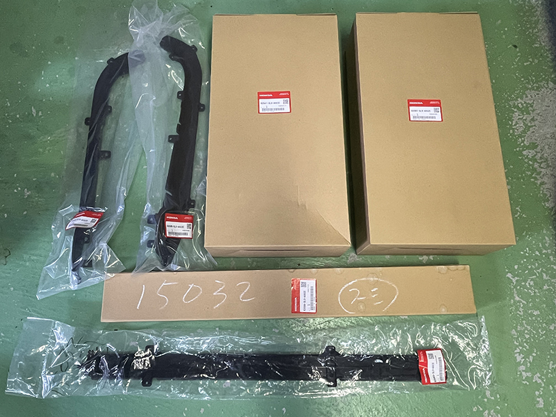 NSX ドア ドアパネルガーニッシュ 1式（段ボール開封前）