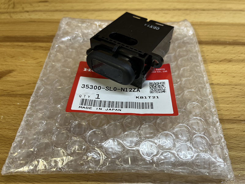 NSX TCSスイッチをダミースイッチに交換