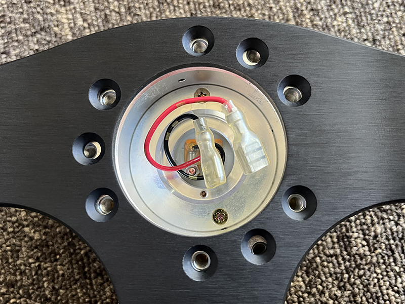 NSX NSX 92R純正ステアリング ラフィックスへの固定