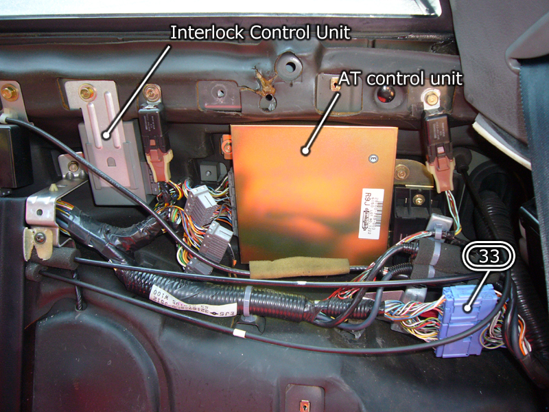 NSX AT → MT conversion No. 33 Coupler (rear of passenger seat)