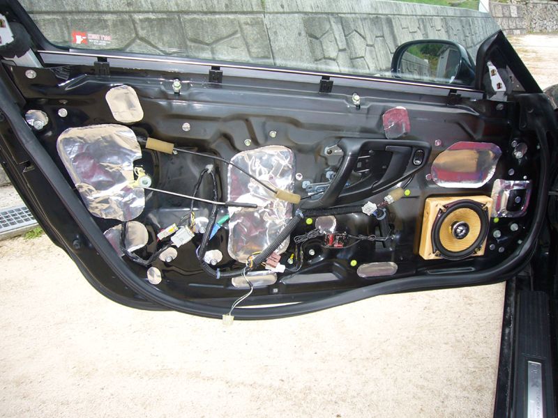 NSX ドアスピーカー デッドニング 制振シート貼り付け後