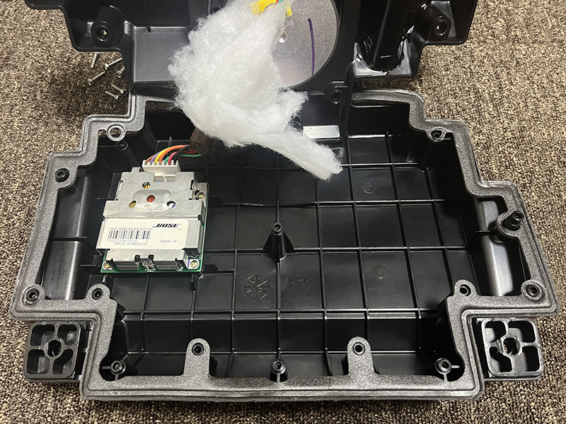 NSX 純正BOSE サブウーファー エンクロージャー内部 