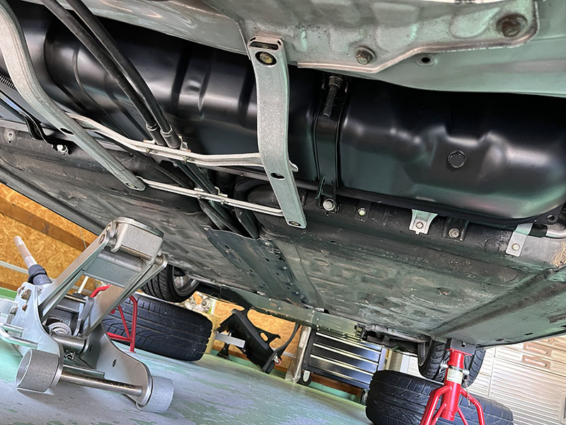 NSX 燃料タンク取り付け完了